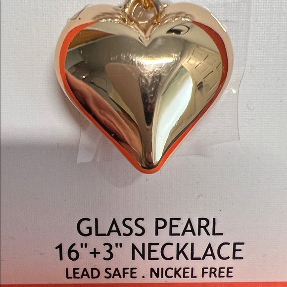 House of Harlow 1960 | Pearl Necklace w/ Heart Pendant ✨ - Picture 9 of 9